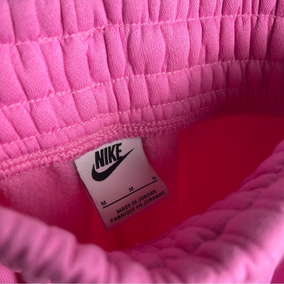 Nike Sportswear Phoenix Fleece Women’s High-Waisted Oversized Pants - Picture 3 of 15